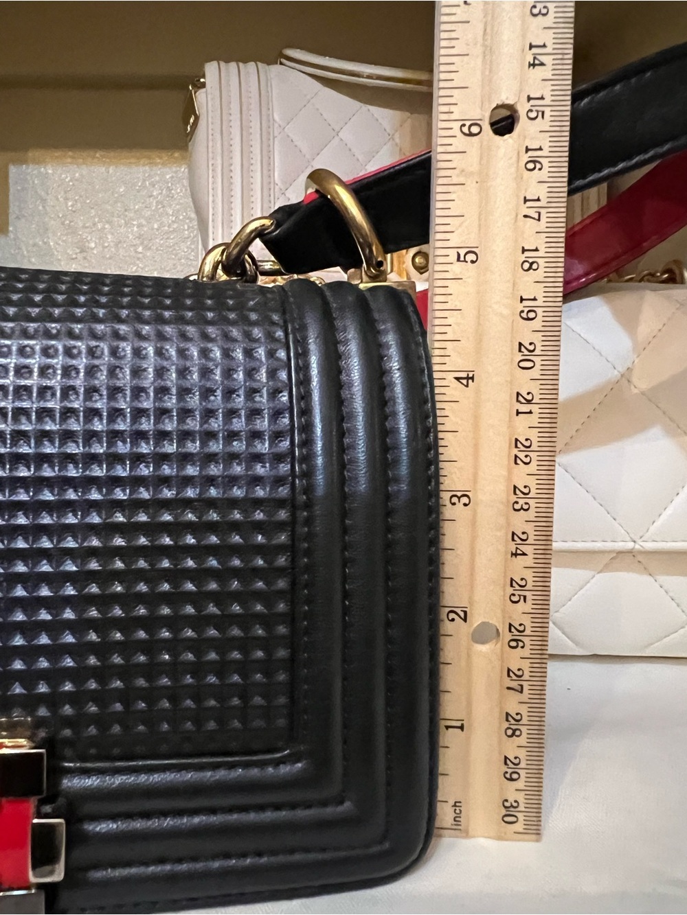 Chanel Small Boy Bag - Picture 2 of 16